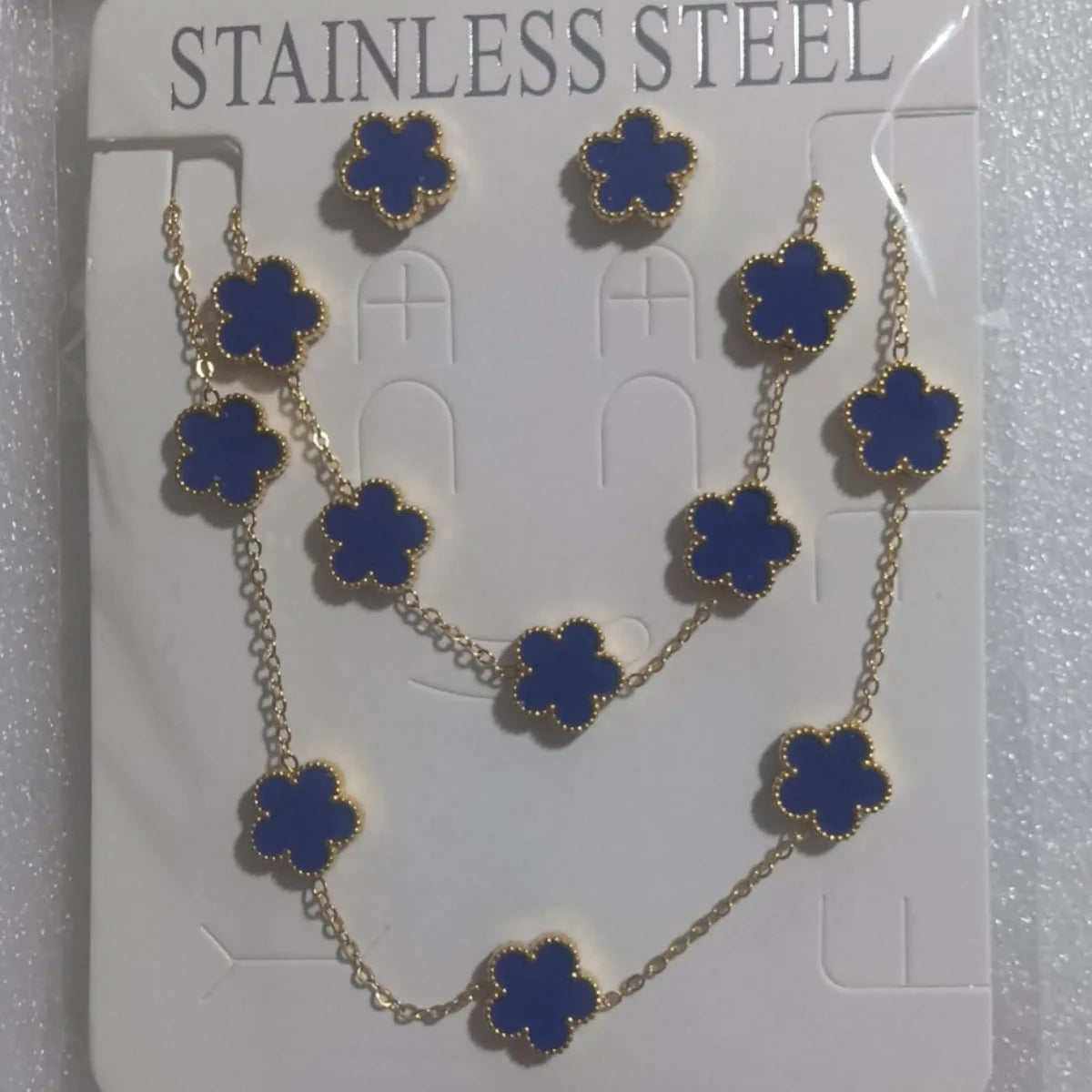 Conjunto de joias de trevo