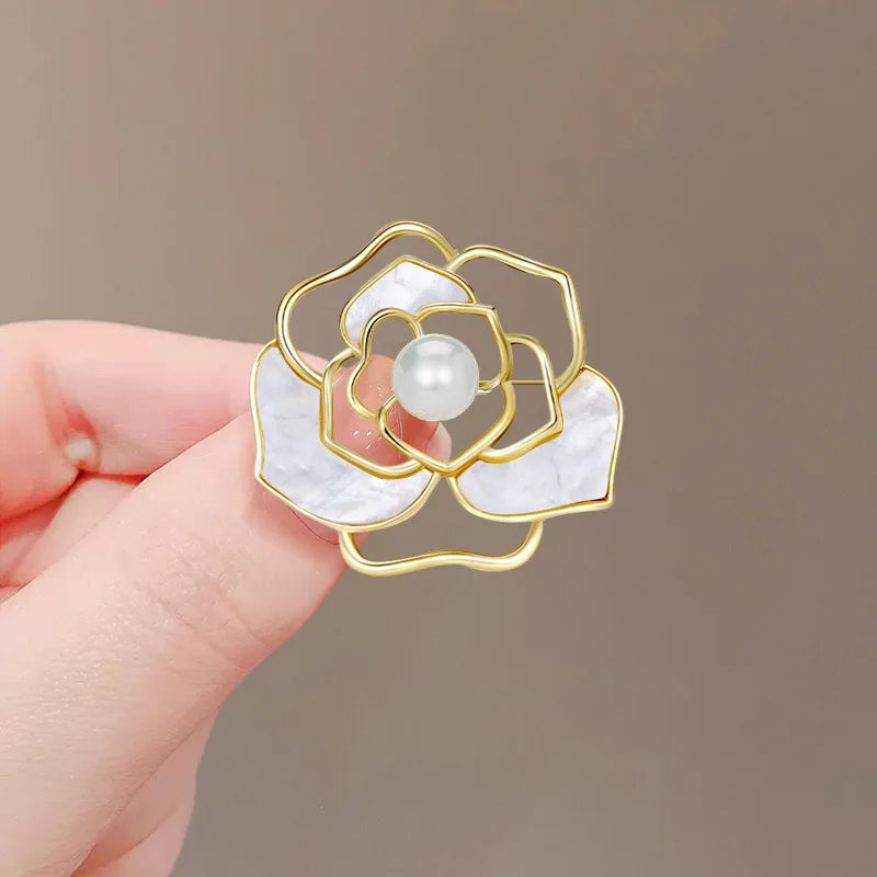 Broche de tulipa elegante