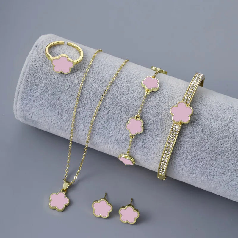 Conjunto de 5 peças Trevo